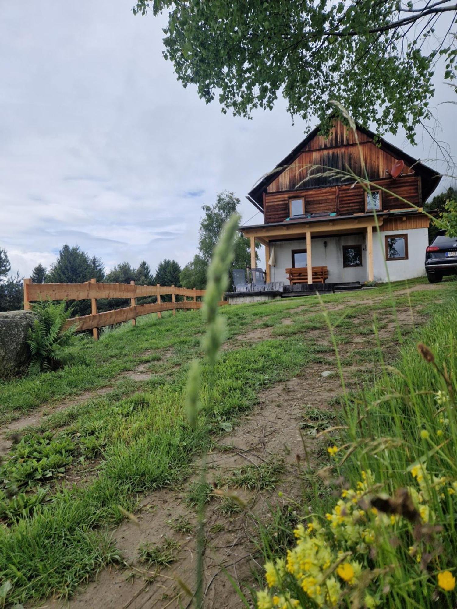 Karlbauer Huette Villa Lendorf Exterior photo